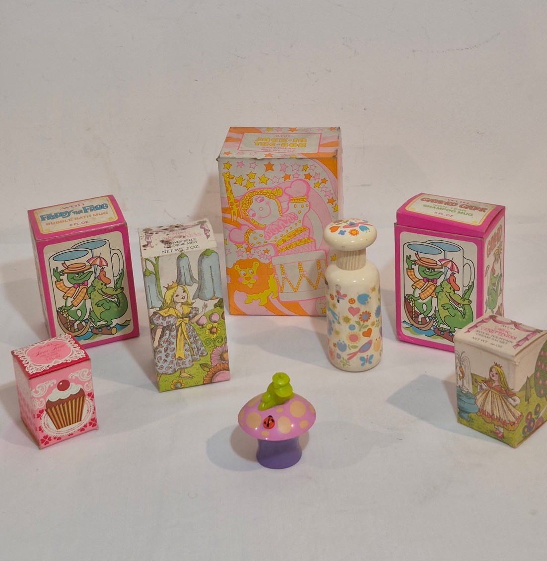 Vintage Avon Kids Novelty Lot of 8 Bottles Mugs Her Prettiness Sweet Treat Gator