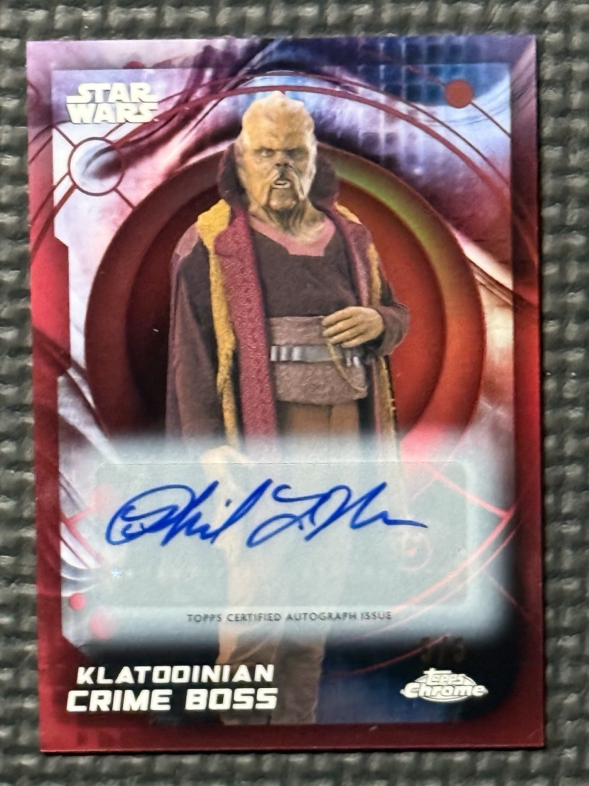 2026 Topps Chrome Star Wars Klatooinian Crime Boss (Phil LaMarr) Red Auto /5 2026 Topps Chrome Star Wars Klatooinian Crime Boss (Phil LaMarr) Red Auto /5