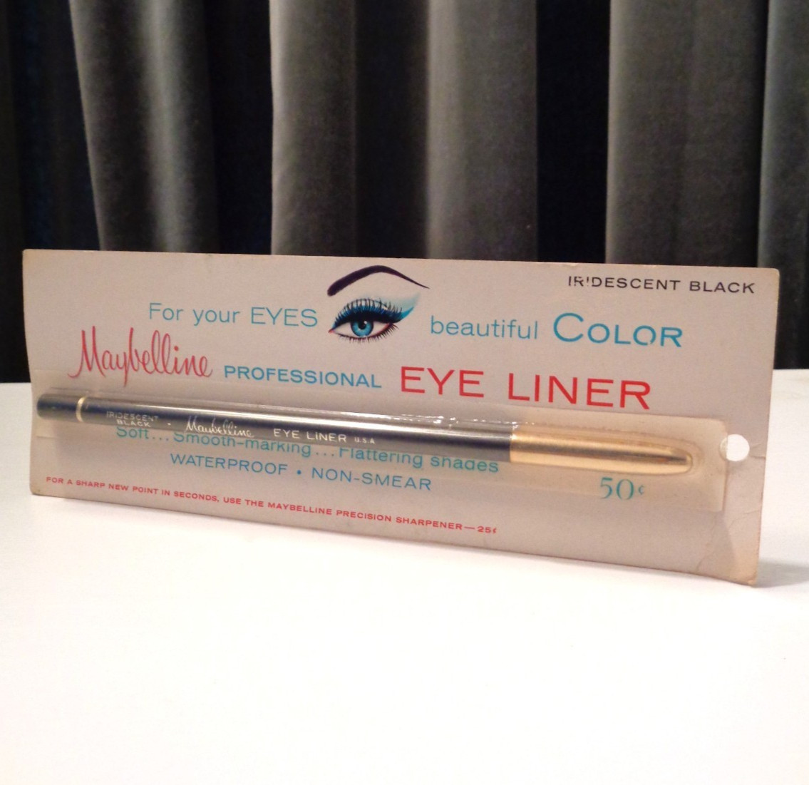 VINTAGE NOS 1970\'s MAYBELLINE WATERPROOF EYE LINER PENCIL IN IRIDESCENT BLACK VINTAGE NOS 1970\'s MAYBELLINE WATERPROOF EYE LINER PENCIL IN IRIDESCENT BLACK