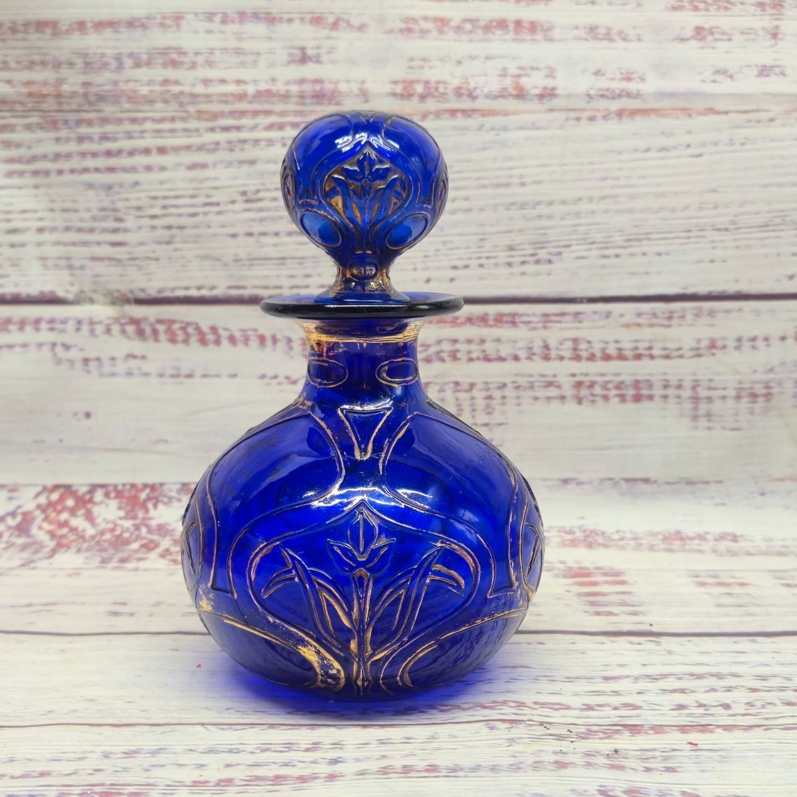 Vintage Cobalt Blue bohemian glass perfume bottle Hand-Painted Gold Floral Vintage Cobalt Blue bohemian glass perfume bottle Hand-Painted Gold Floral