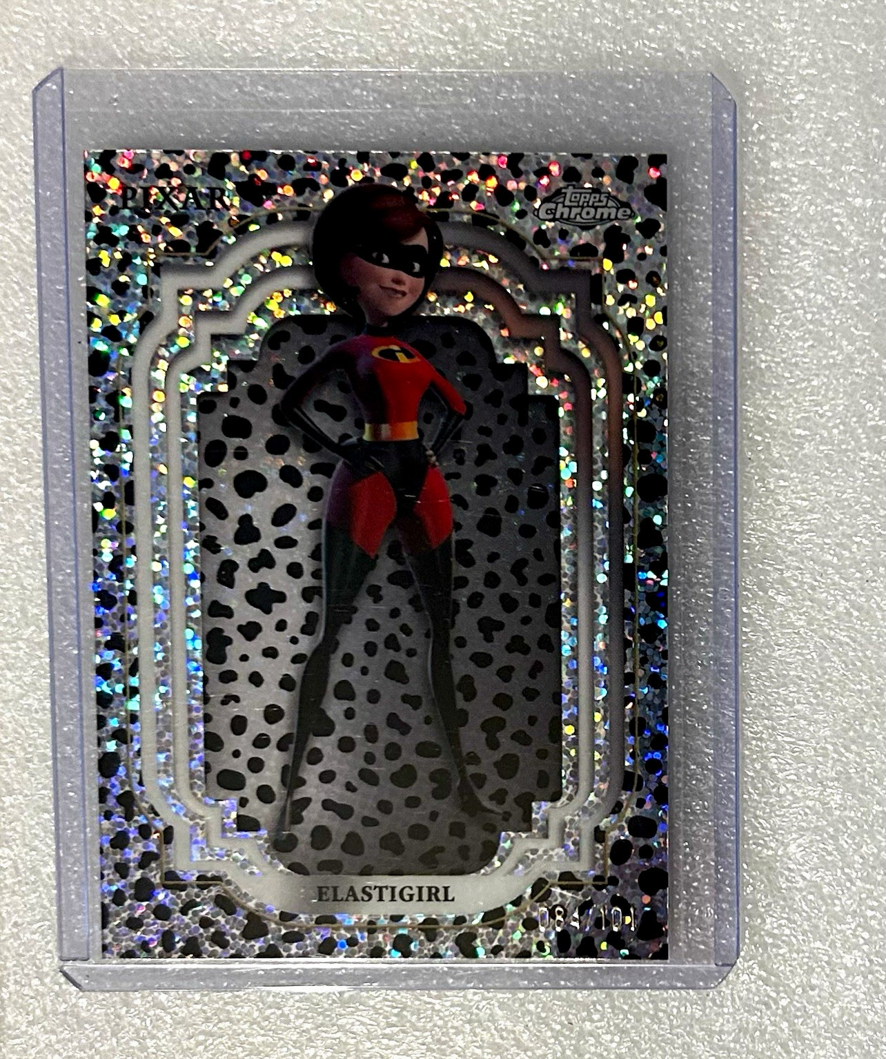 Topps 2024 Chrome Disney 100 Elastigirl #96 Speckle Refractor Card Topps 2024 Chrome Disney 100 Elastigirl #96 Speckle Refractor Card