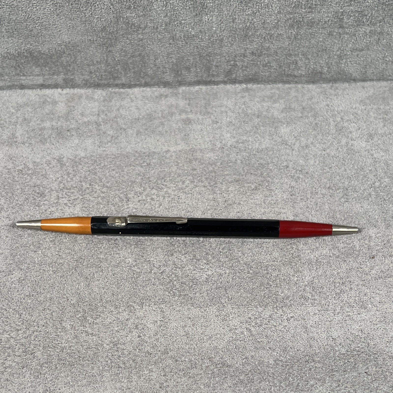 Autopoint Auto-Feed Mechanical Pencil Made in USA Black w/ Red & Tan Ends