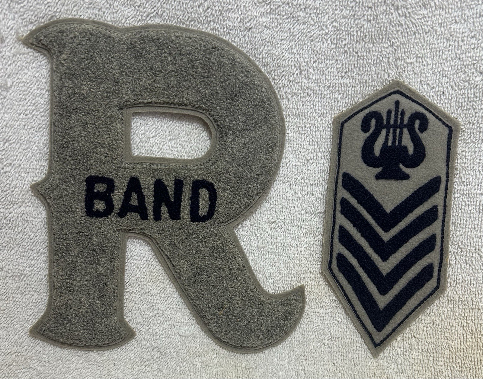 2 Vtg. Chenille Band Letterman Patches “R” F.J. Reitz High School Evansville IN 2 Vtg. Chenille Band Letterman Patches “R” F.J. Reitz High School Evansville IN