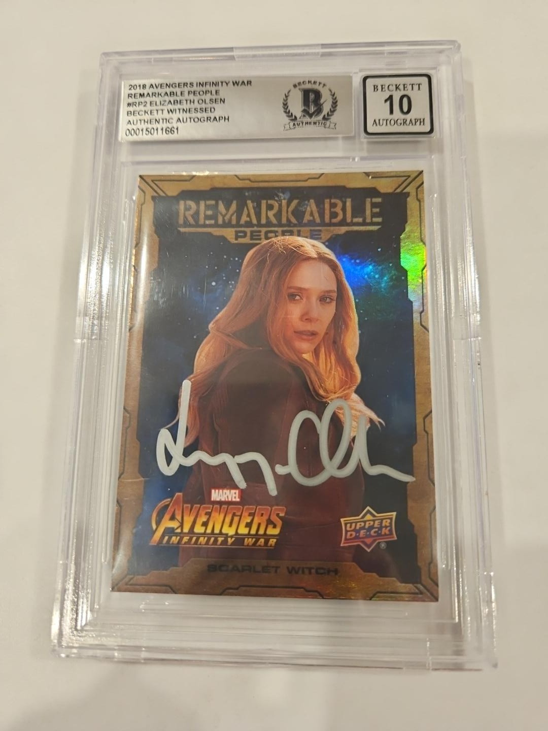 2018 Avengers Infinity War Elizabeth Olsen Auto RP2 Beckett BAS Auto 10 2018 Avengers Infinity War Elizabeth Olsen Auto RP2 Beckett BAS Auto 10