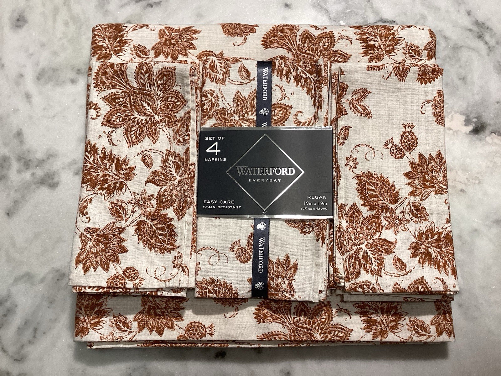 Fall Waterford Regan Tablecloth & 12pc Napkin Set Paisley Leaves Rust and Beige Fall Waterford Regan Tablecloth & 12pc Napkin Set Paisley Leaves Rust and Beige