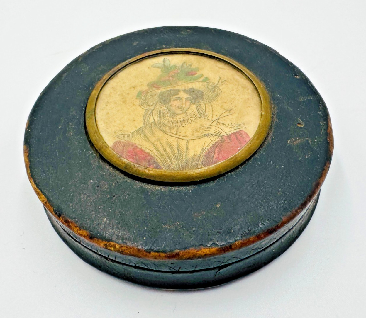 Antique Victorian Lady Portrait Paper Mache Snuff Round 2.6 Antique Victorian Lady Portrait Paper Mache Snuff Round 2.6