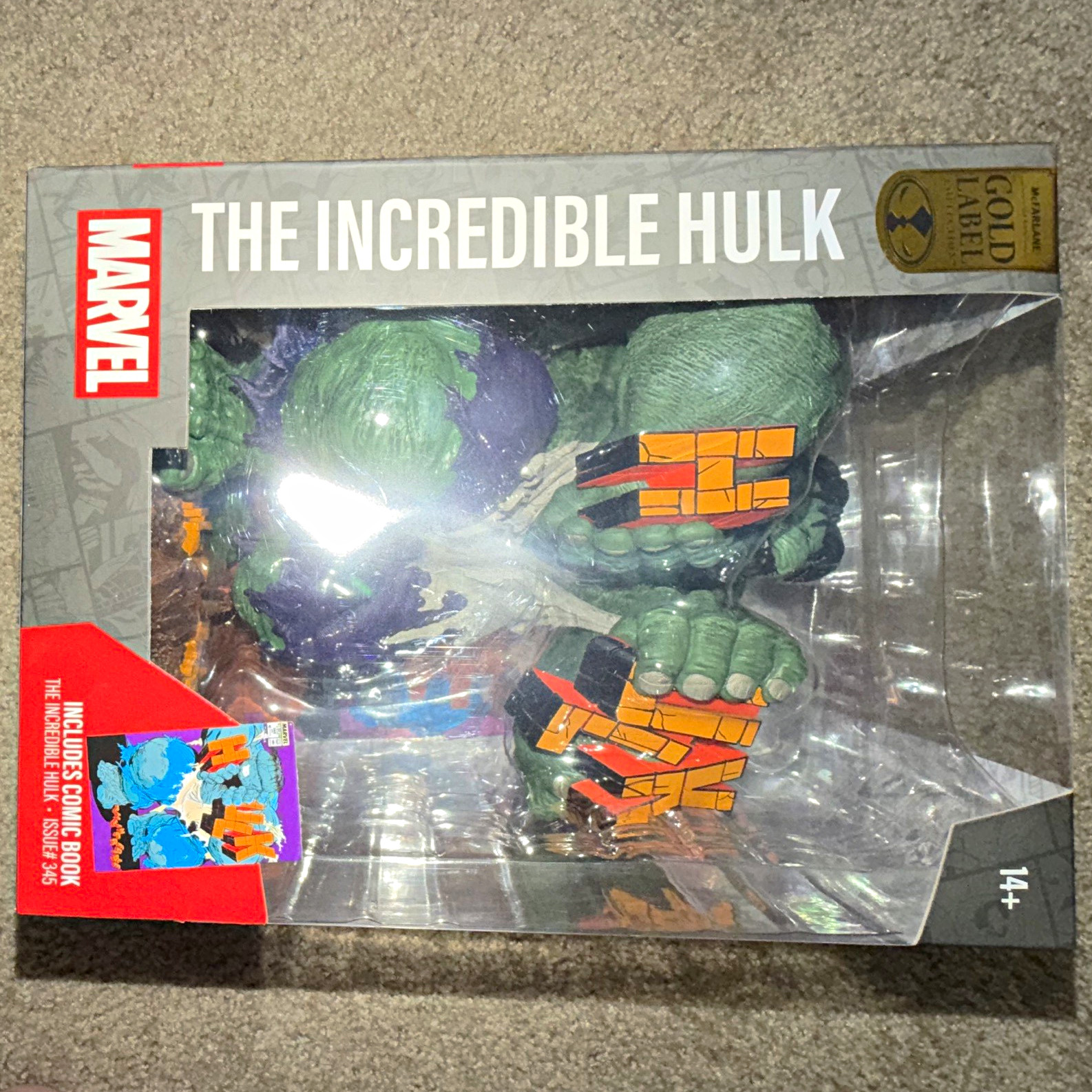 McFarlane Toys Marvel The Incredible Hulk Gold Label Figure w/ Comic Book McFarlane Toys Marvel The Incredible Hulk Gold Label Figure w/ Comic Book