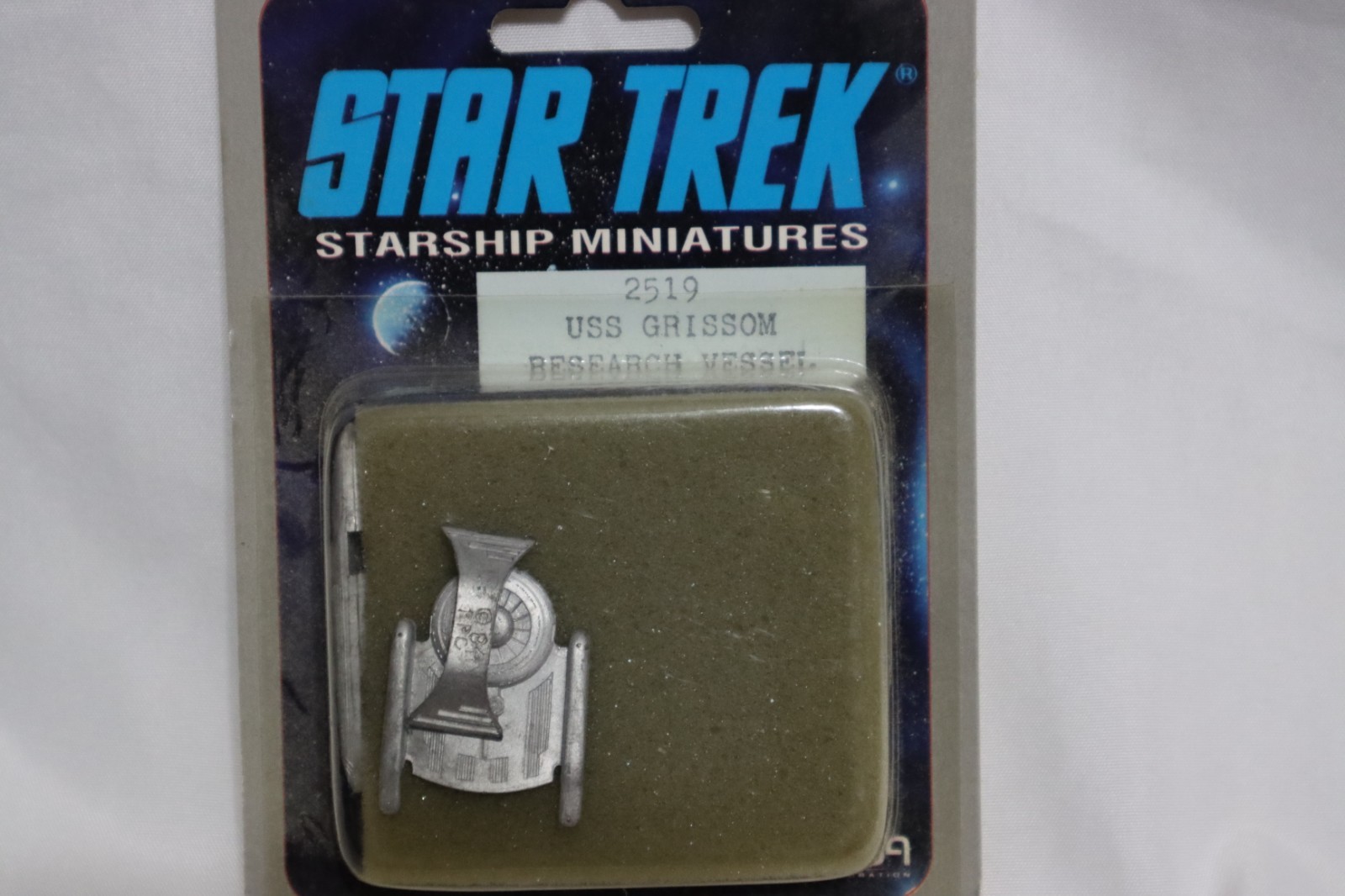 Star Trek USS Grissom Research Vessel FASA 2519 Starship Miniatures 1988 New Star Trek USS Grissom Research Vessel FASA 2519 Starship Miniatures 1988 New