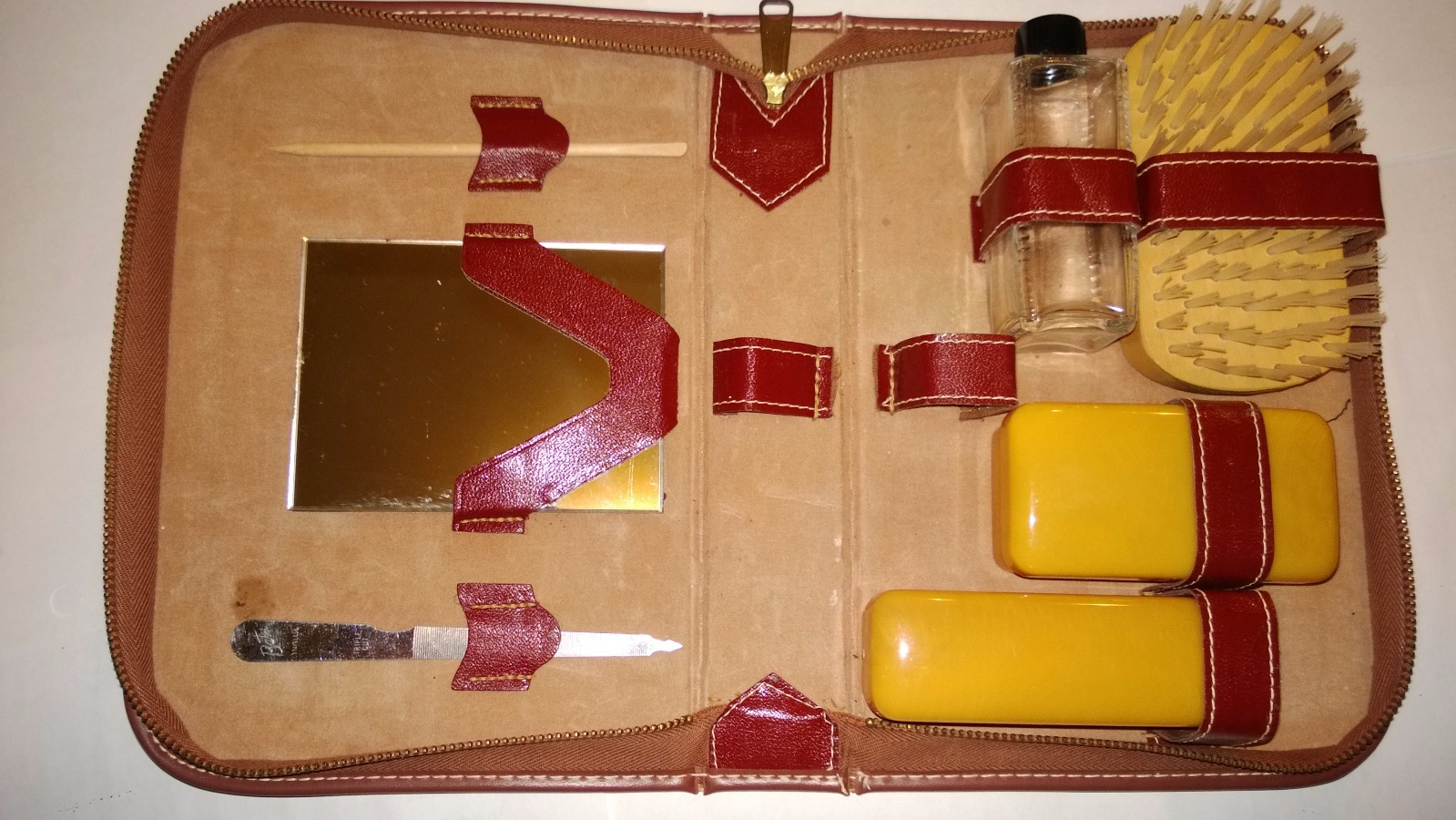 Old Vintage Men\'s Shaving Toiletries Grooming Travel Kit USA Old Vintage Men\'s Shaving Toiletries Grooming Travel Kit USA