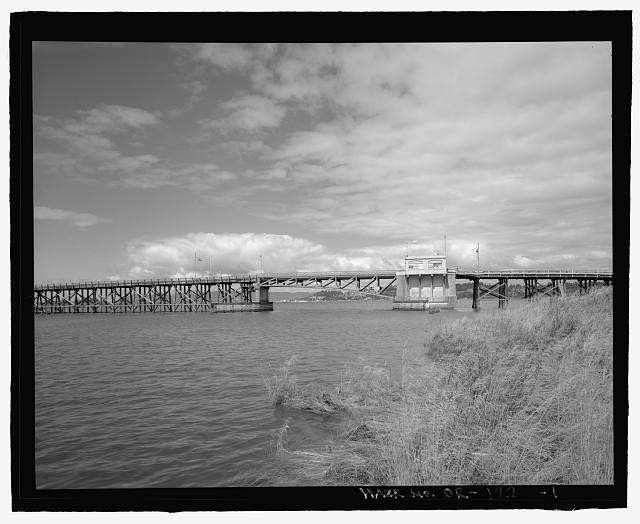 Lewis and Clark Bridge 1930s River Bridge Perspective View Looking North