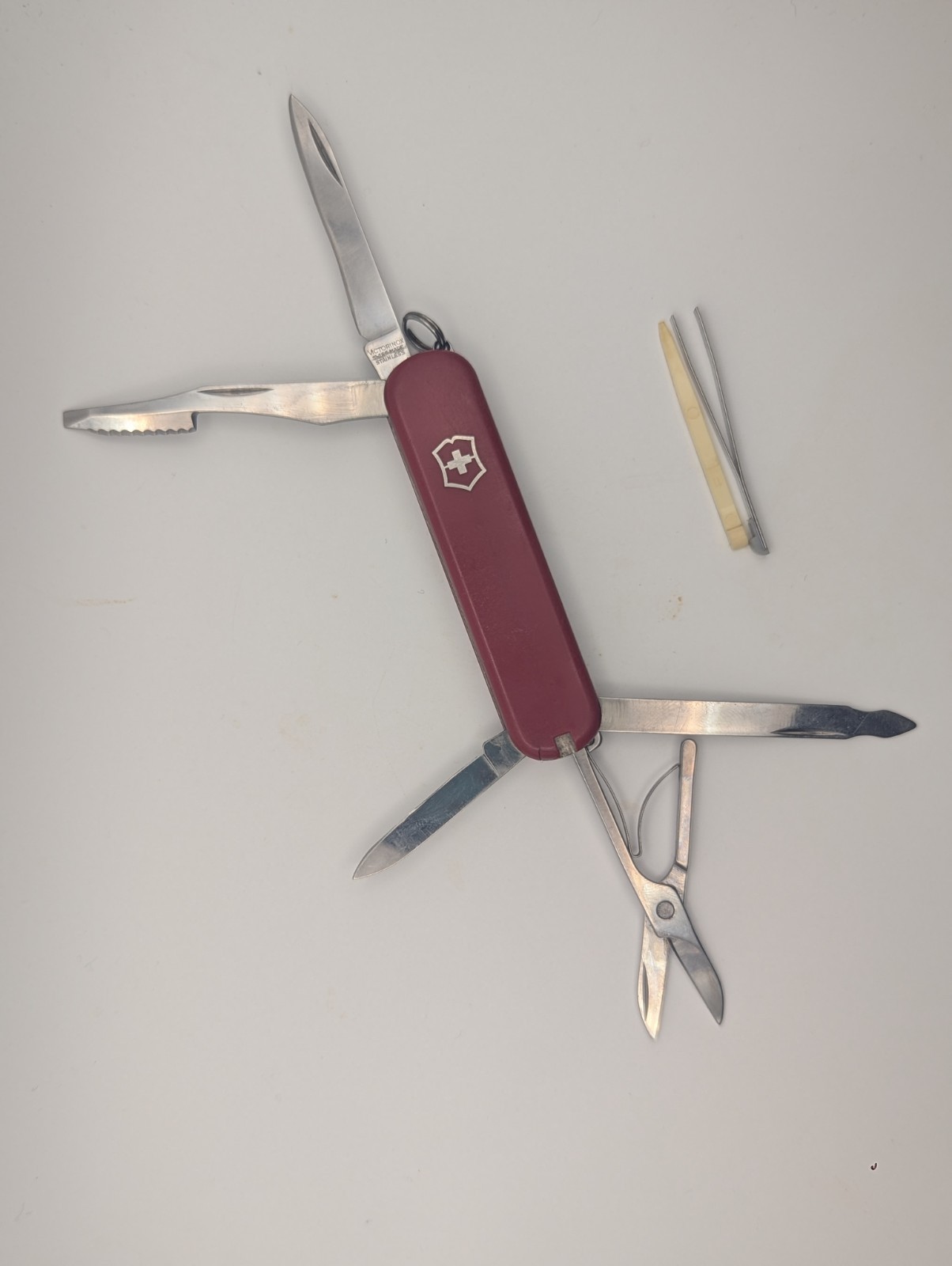 Victorinox Executive Swiss Army Knife 74mm Retired Vintage Great Snap Victorinox Executive Swiss Army Knife 74mm Retired Vintage Great Snap