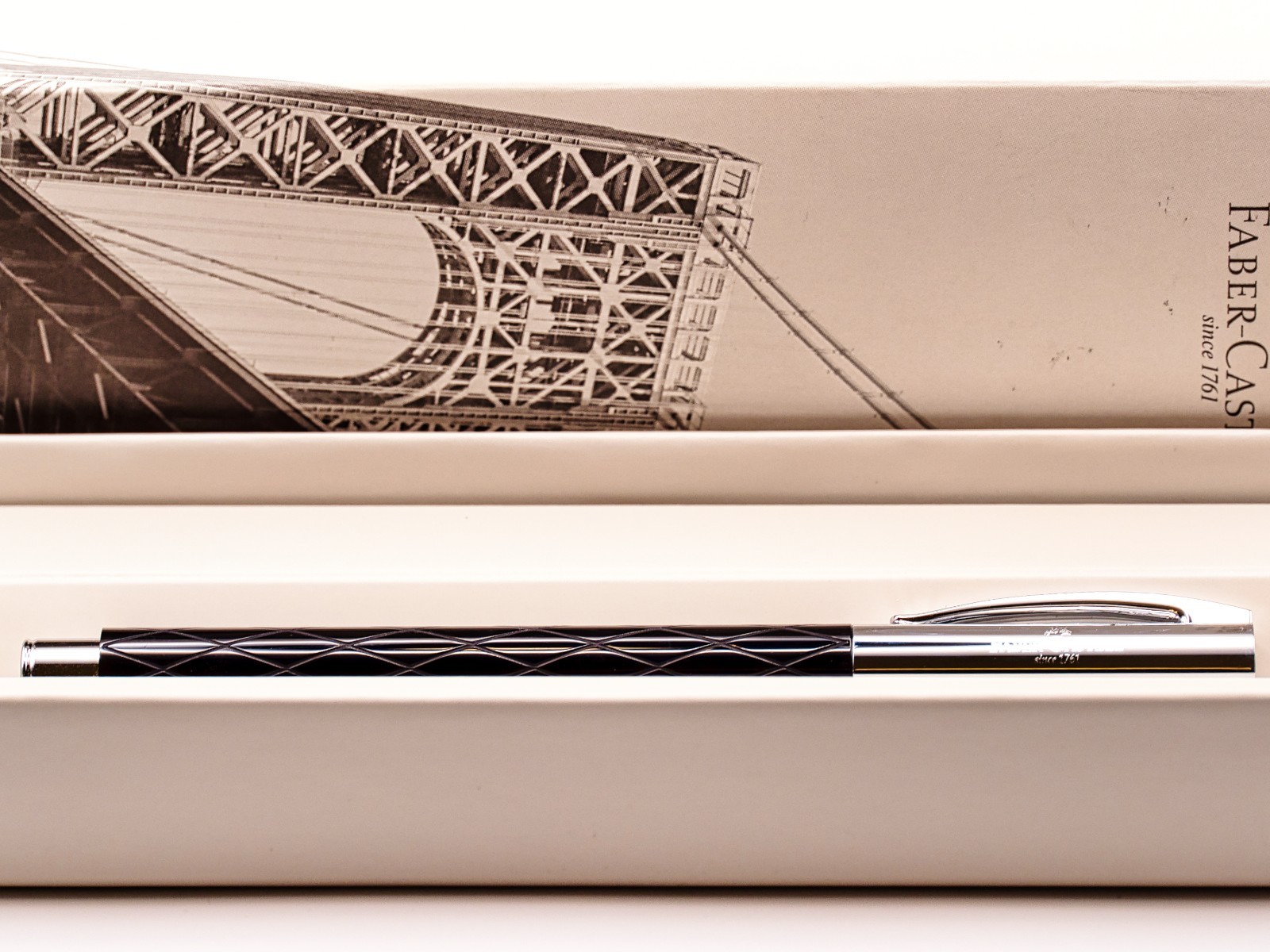 Faber Castell Ambition Rhombus Fountain Pen Faber Castell Ambition Rhombus Fountain Pen