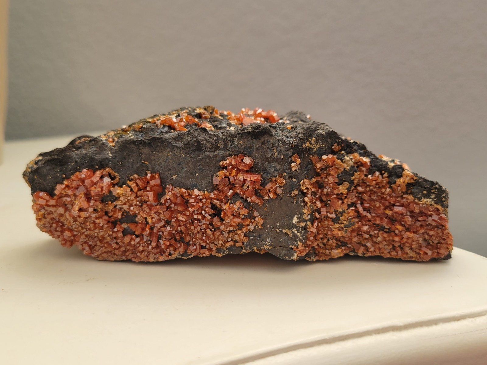 300g Beautiful Vanadinite Crystal Cluster Mineral Specimen 300g Beautiful Vanadinite Crystal Cluster Mineral Specimen