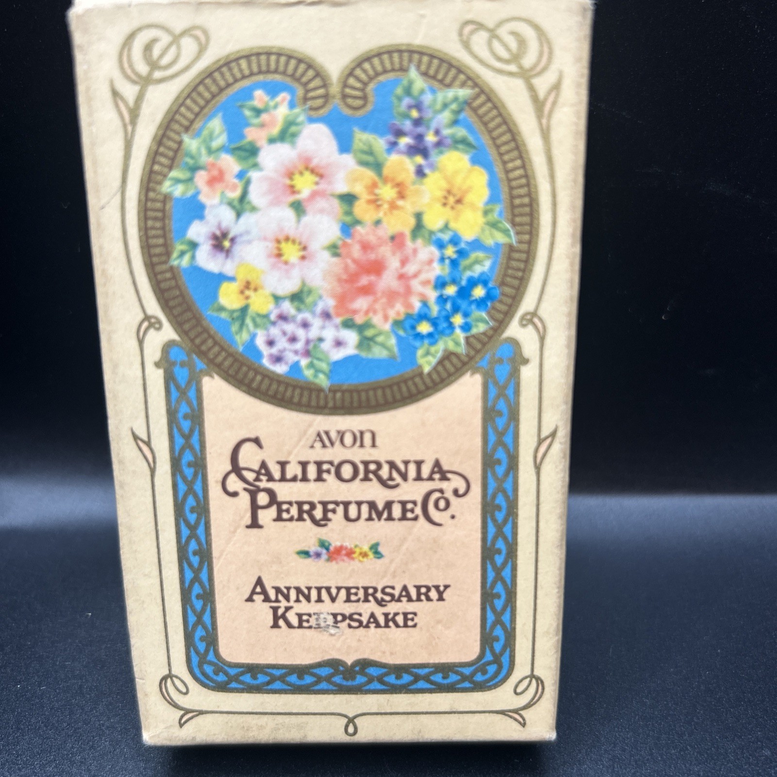 Vtg Avon 1975 California Perfume Co Anniversary Keepsake 1.7oz Sweet Honesty NIB