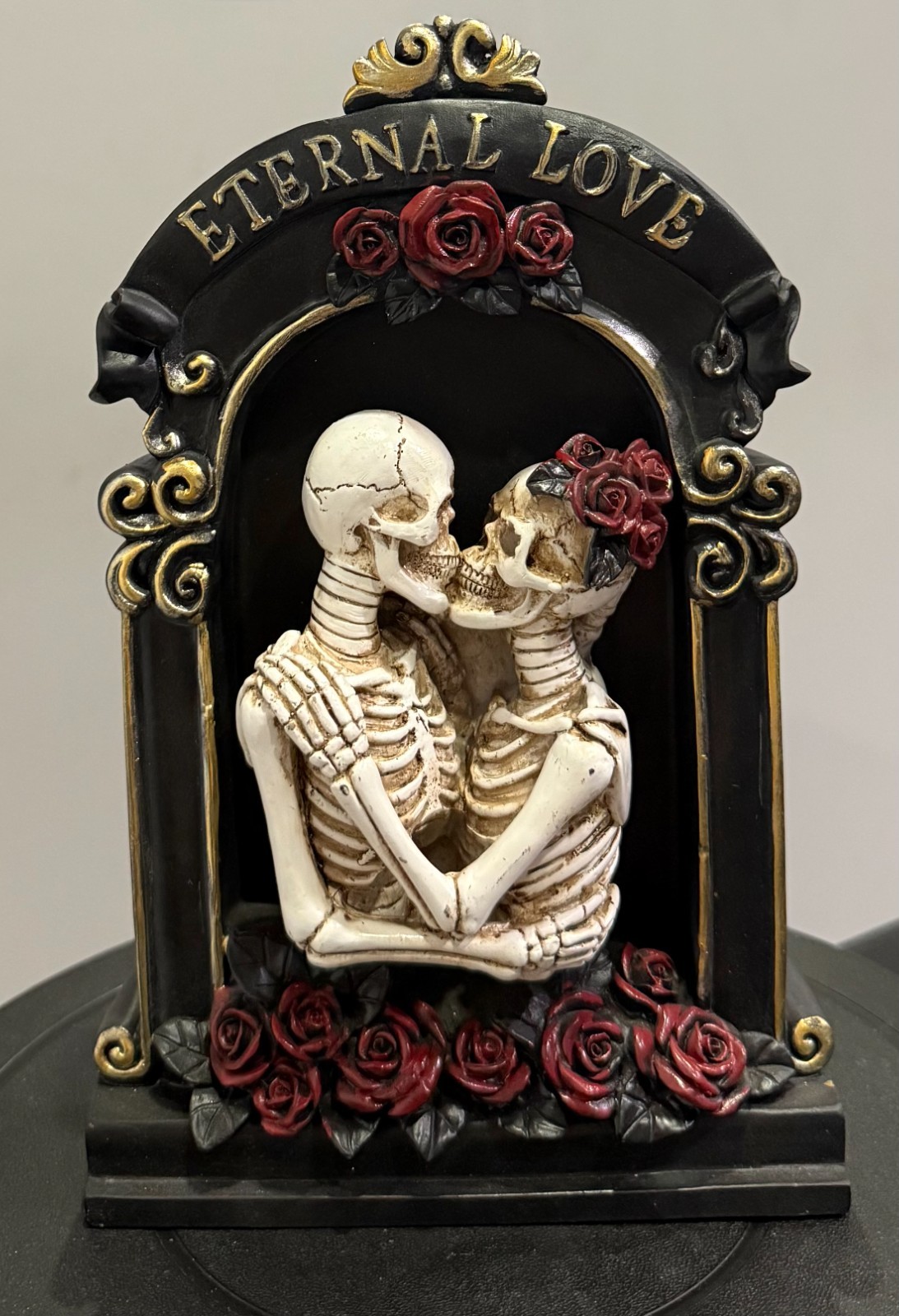 Eternal Love Skeleton Couple In Grave Stone 6.5