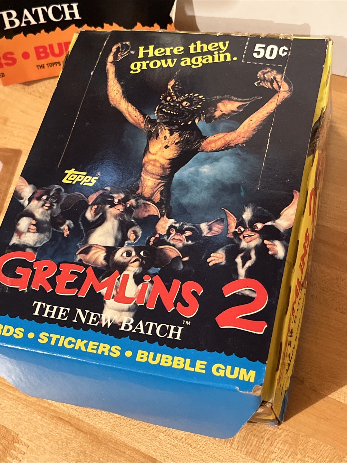 1990 TOPPS GREMLINS 2 WAX BOX NO X OUT 36 PACKS +POSTER 1990 TOPPS GREMLINS 2 WAX BOX NO X OUT 36 PACKS +POSTER