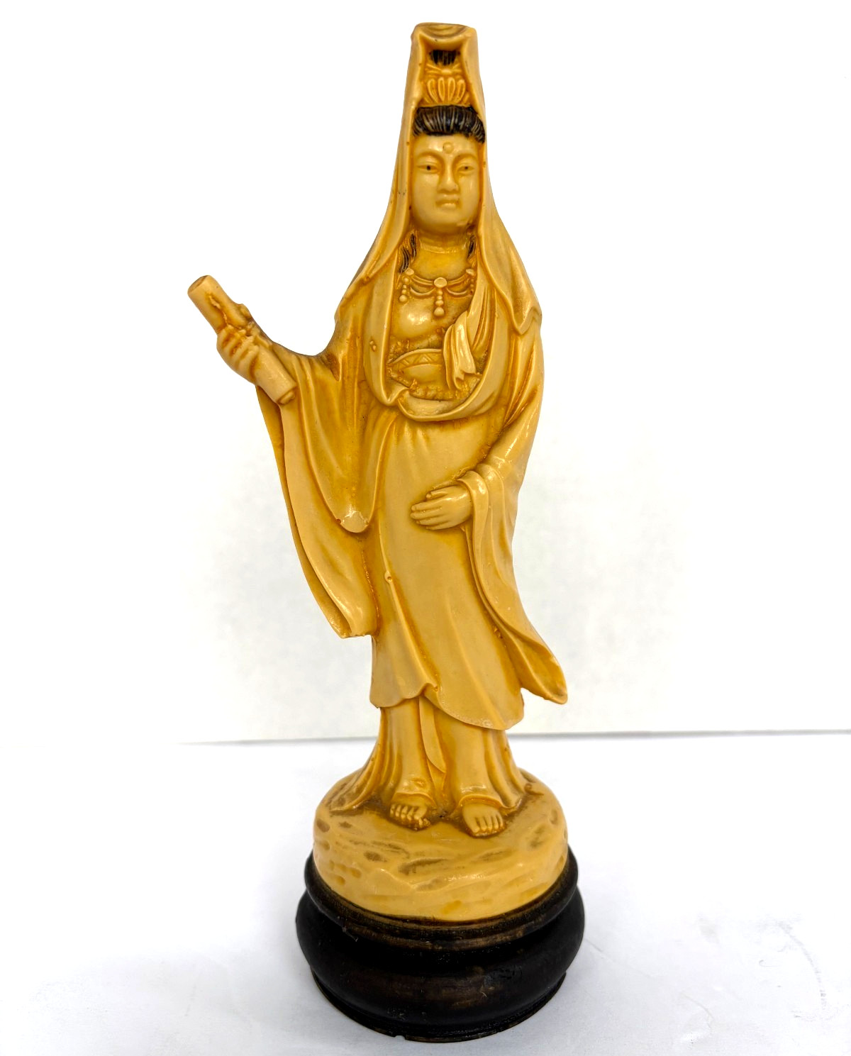 Vintage Kwan Yin Guanyin Statue Faux Ivory Resin Figurine Holding Scroll, Marked Vintage Kwan Yin Guanyin Statue Faux Ivory Resin Figurine Holding Scroll, Marked