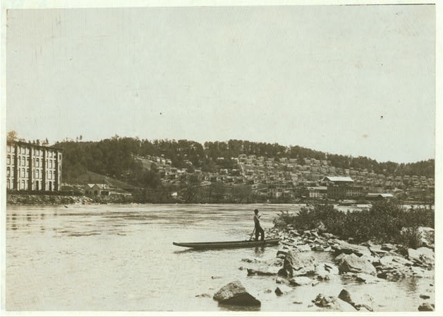 Photo:Fries Virginia 1911 Washington Cotton Mills River View Housing