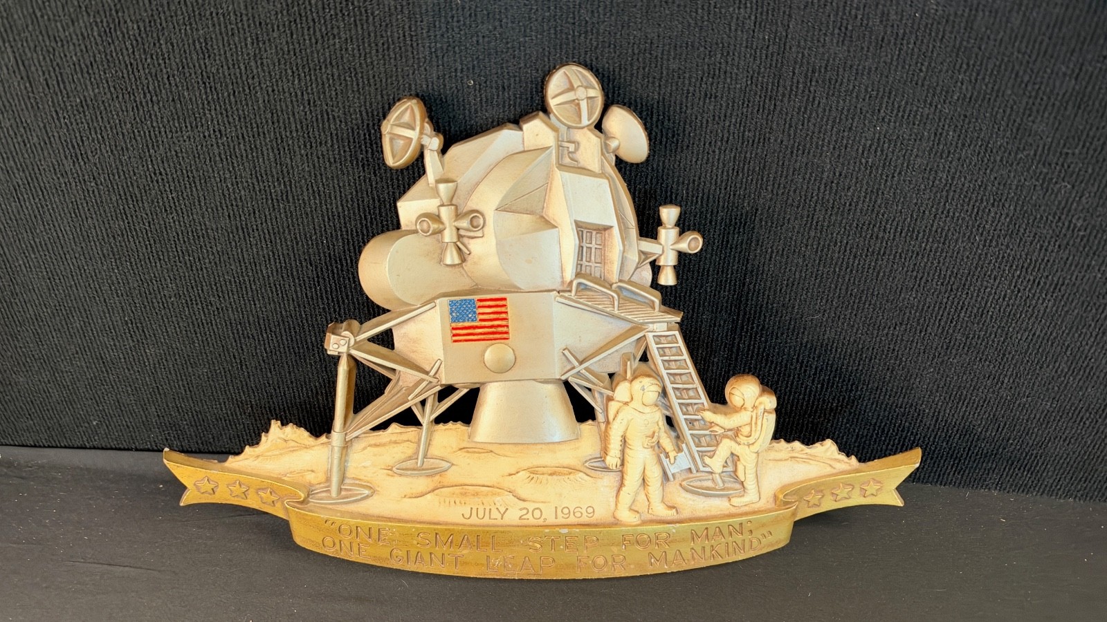 Vintage 1969 Apollo 11 Moon Landing Astronaut Sexton Cast Metal Wall Plaque Vintage 1969 Apollo 11 Moon Landing Astronaut Sexton Cast Metal Wall Plaque