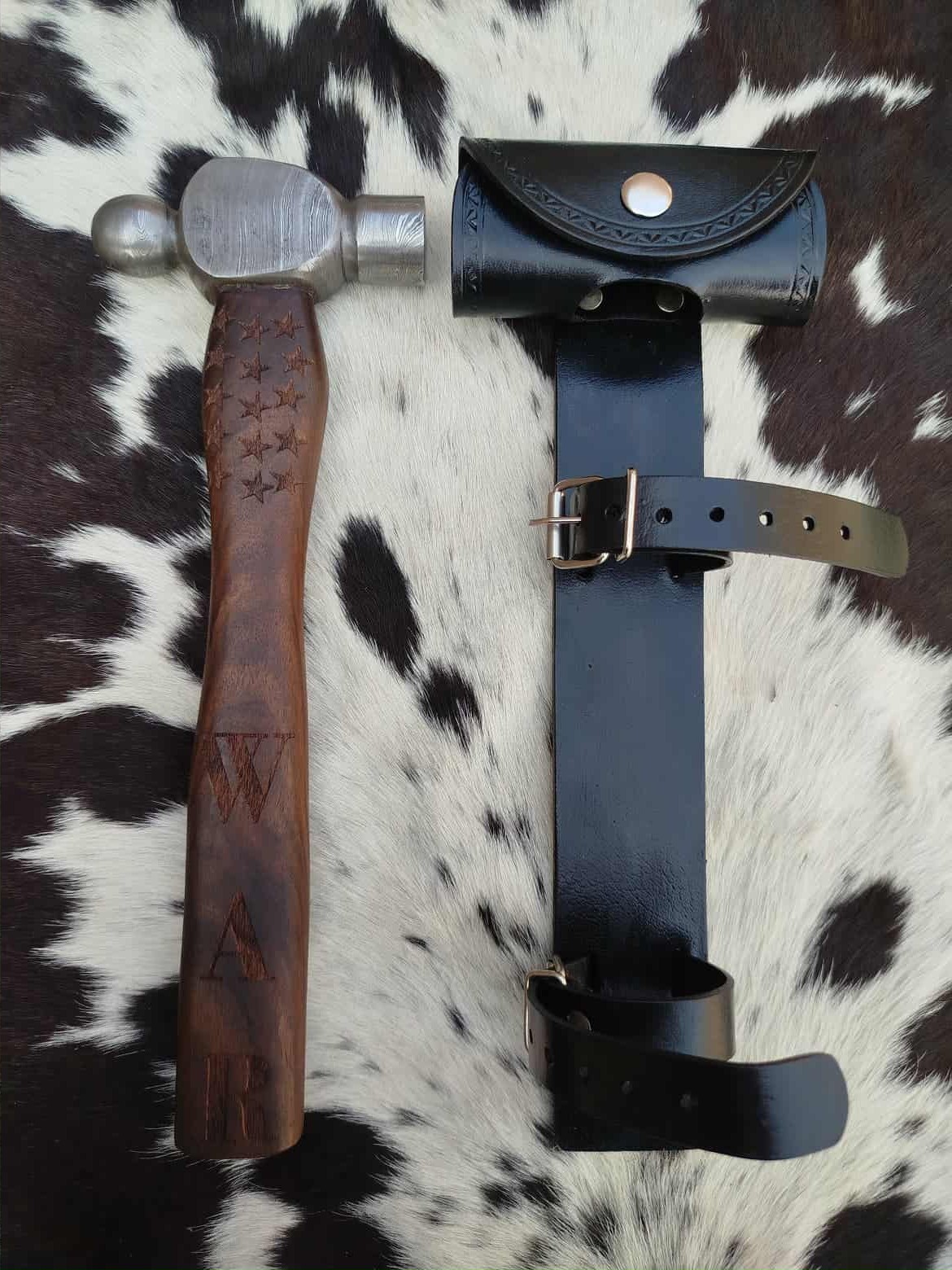 “HANDMADE DAMASCUS BALL PEEN HAMMER WITH LEATHER MOTORCYCLE CARRIER .BIKERS GIFT “HANDMADE DAMASCUS BALL PEEN HAMMER WITH LEATHER MOTORCYCLE CARRIER .BIKERS GIFT