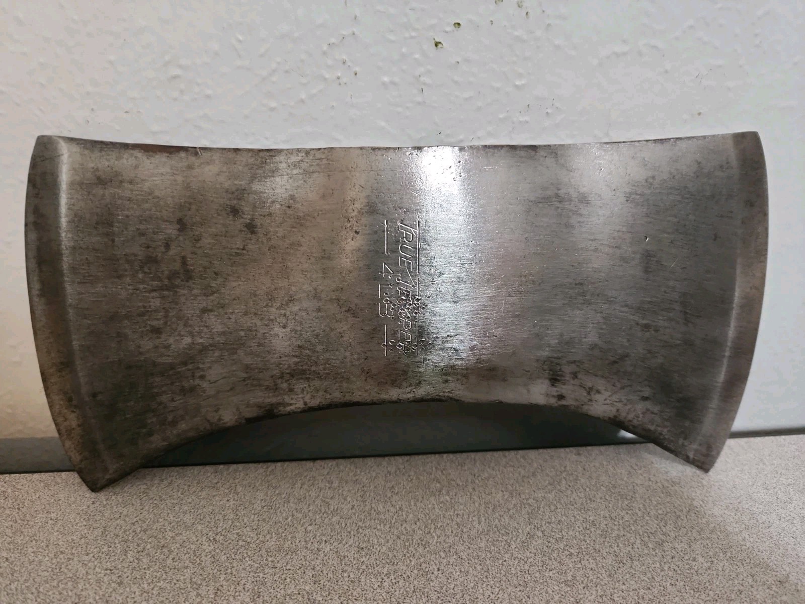 STAMPED TRUE TEMPER 3.64 LBS. DOUBLE BIT AXE HEAD W/ EYE RIDGES *GOOD AXE* STAMPED TRUE TEMPER 3.64 LBS. DOUBLE BIT AXE HEAD W/ EYE RIDGES *GOOD AXE*
