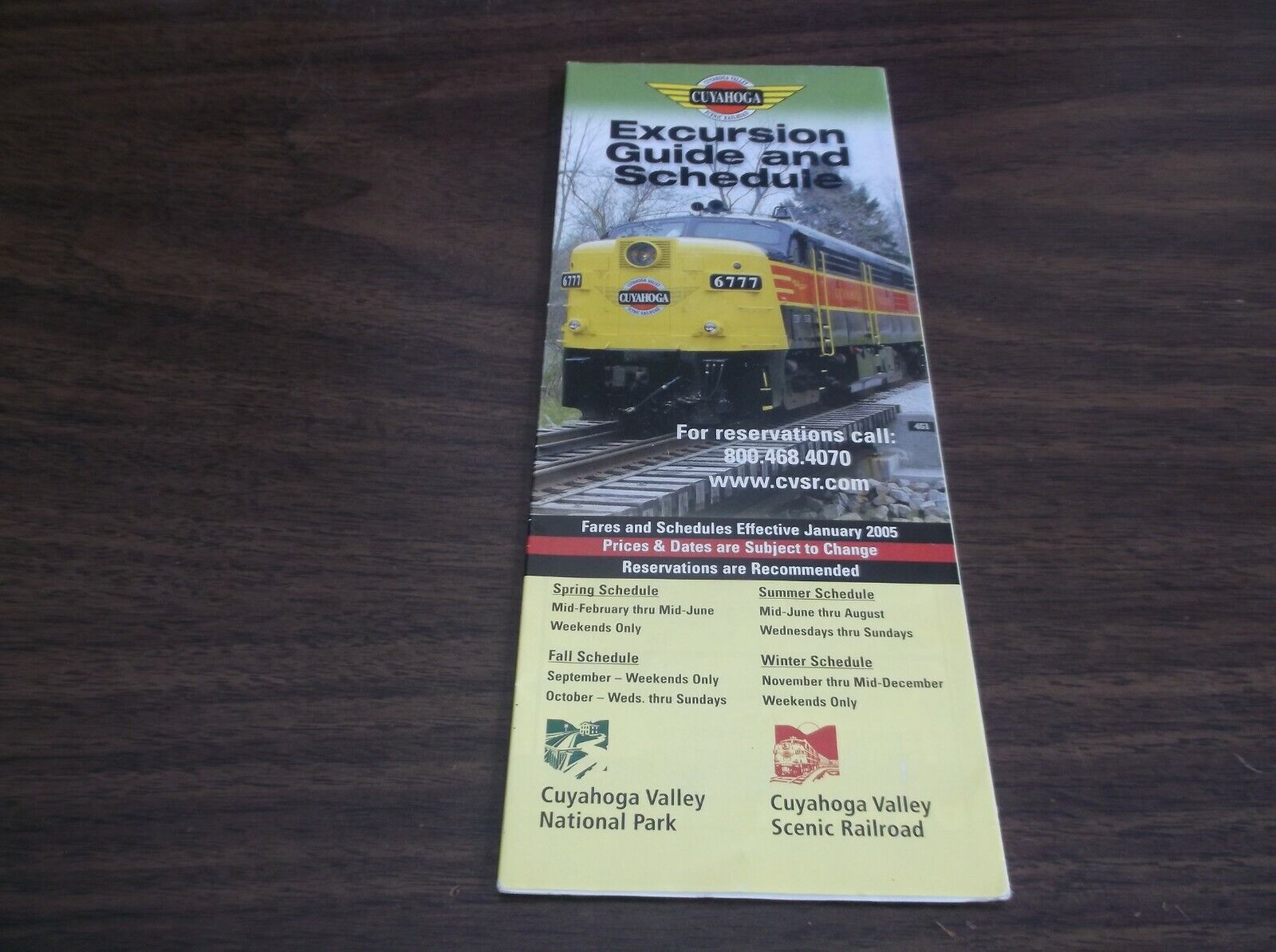 2005 CUYAHOGA VALLEY SCENIC RAILWAY TIMETABLE AND BROCHURE