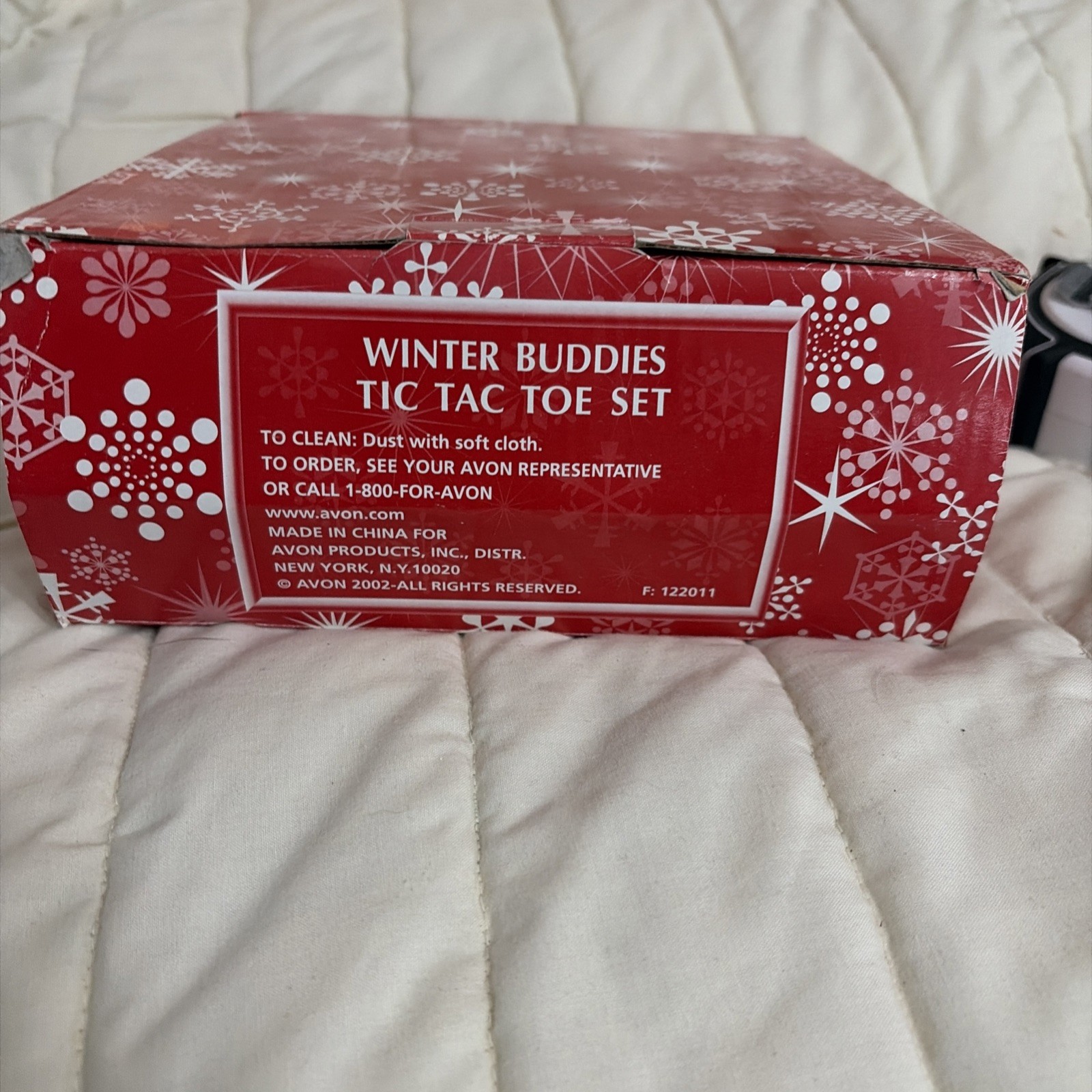 Avon Winter Buddies Tic Tac Toe 2002 Snowmen Vs. Penguins- Orig. Box - BRAND NEW Avon Winter Buddies Tic Tac Toe 2002 Snowmen Vs. Penguins- Orig. Box - BRAND NEW