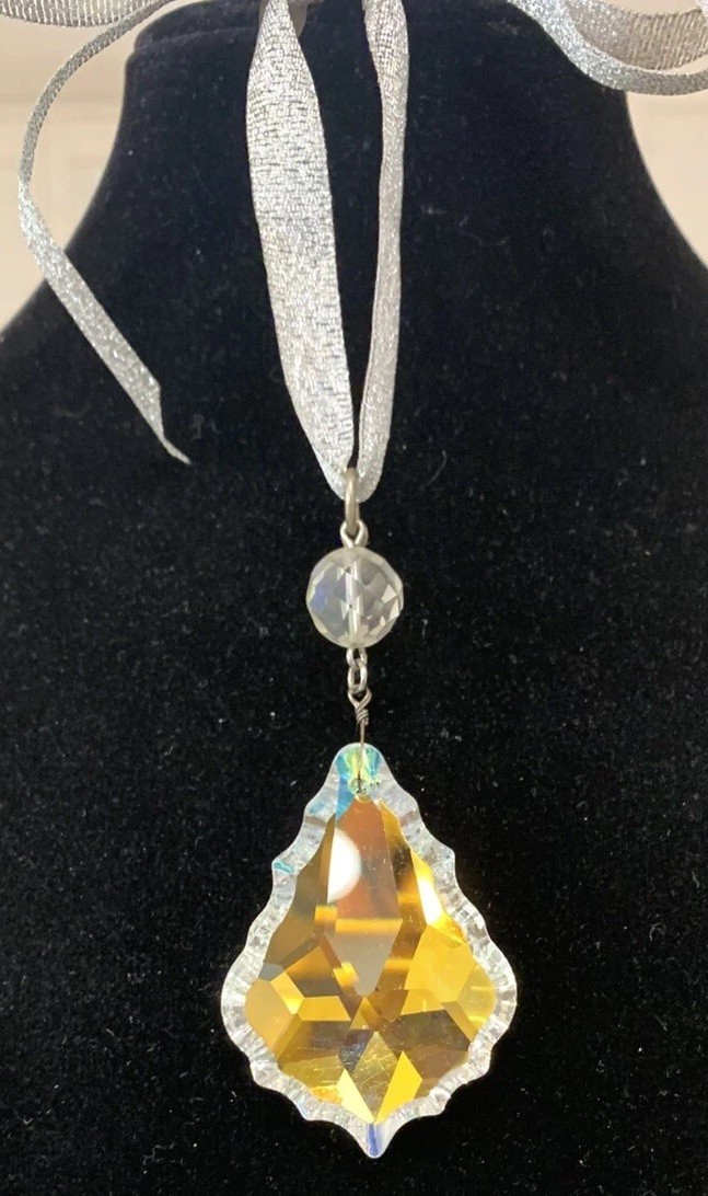 Kirks Folly Aurora Borealis Crystal Ornament Scalloped Edge Iridescent Crystal Kirks Folly Aurora Borealis Crystal Ornament Scalloped Edge Iridescent Crystal