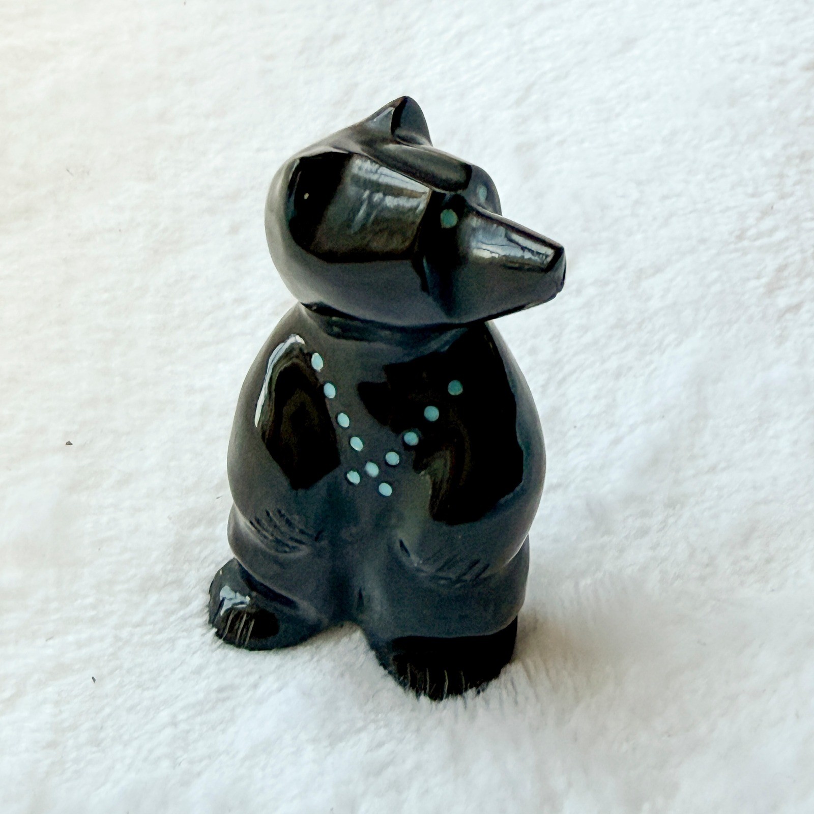Nelson Yatsattie Zuni Bear Fetish Black Stone Turquoise Inlay Standing Carving Nelson Yatsattie Zuni Bear Fetish Black Stone Turquoise Inlay Standing Carving