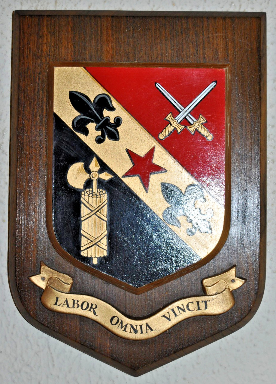 Large Cheltenham College school plaque shield crest coat of arms Large Cheltenham College school plaque shield crest coat of arms