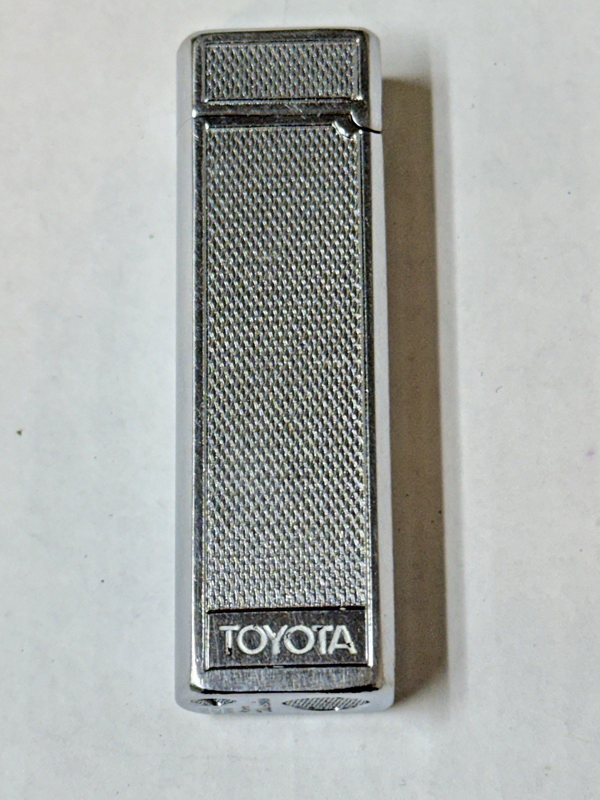 VINTAGE 1972 TOYOTA MA-REINE BUTANE LIGHTER WORKS VINTAGE 1972 TOYOTA MA-REINE BUTANE LIGHTER WORKS