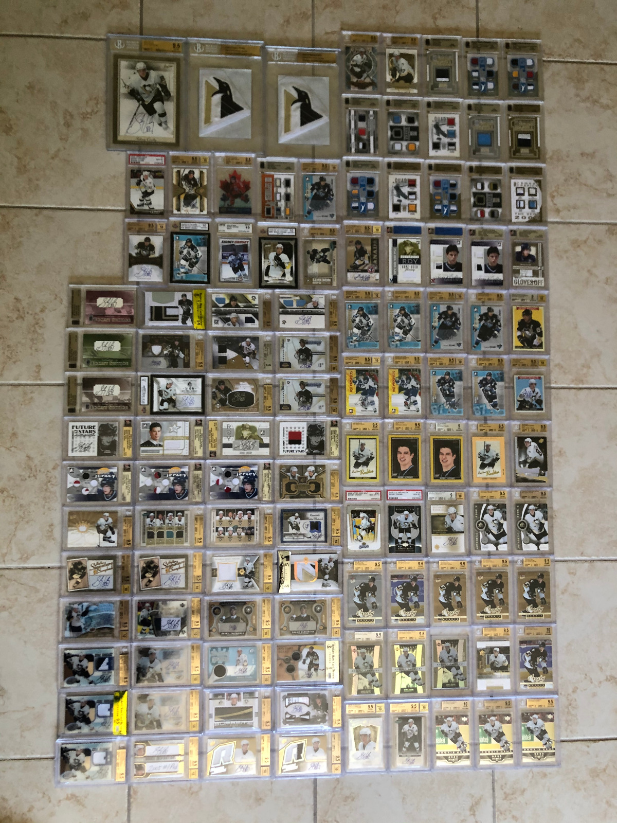 2005-06 SIDNEY CROSBY RC LOT AUTO PATCH JERSEY STICK PUCK BGS 10,9.5 (938 CARDS)