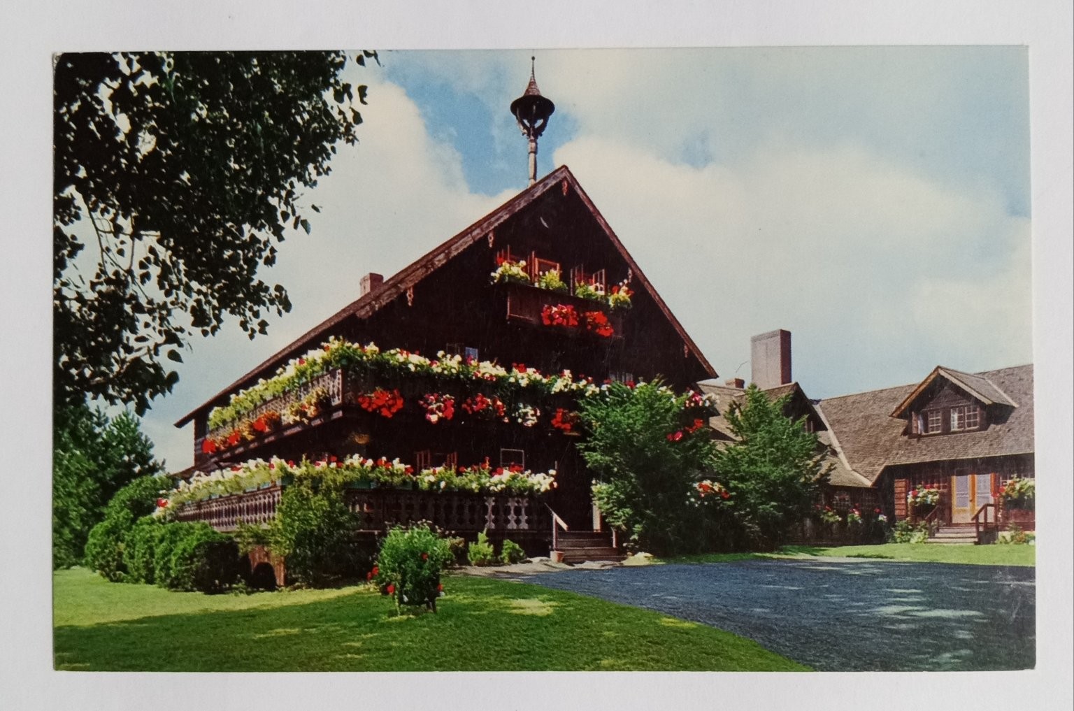 Trapp Family Lodge Stowe VT Postcard - Mike Roberts Color Photo Trapp Family Lodge Stowe VT Postcard - Mike Roberts Color Photo