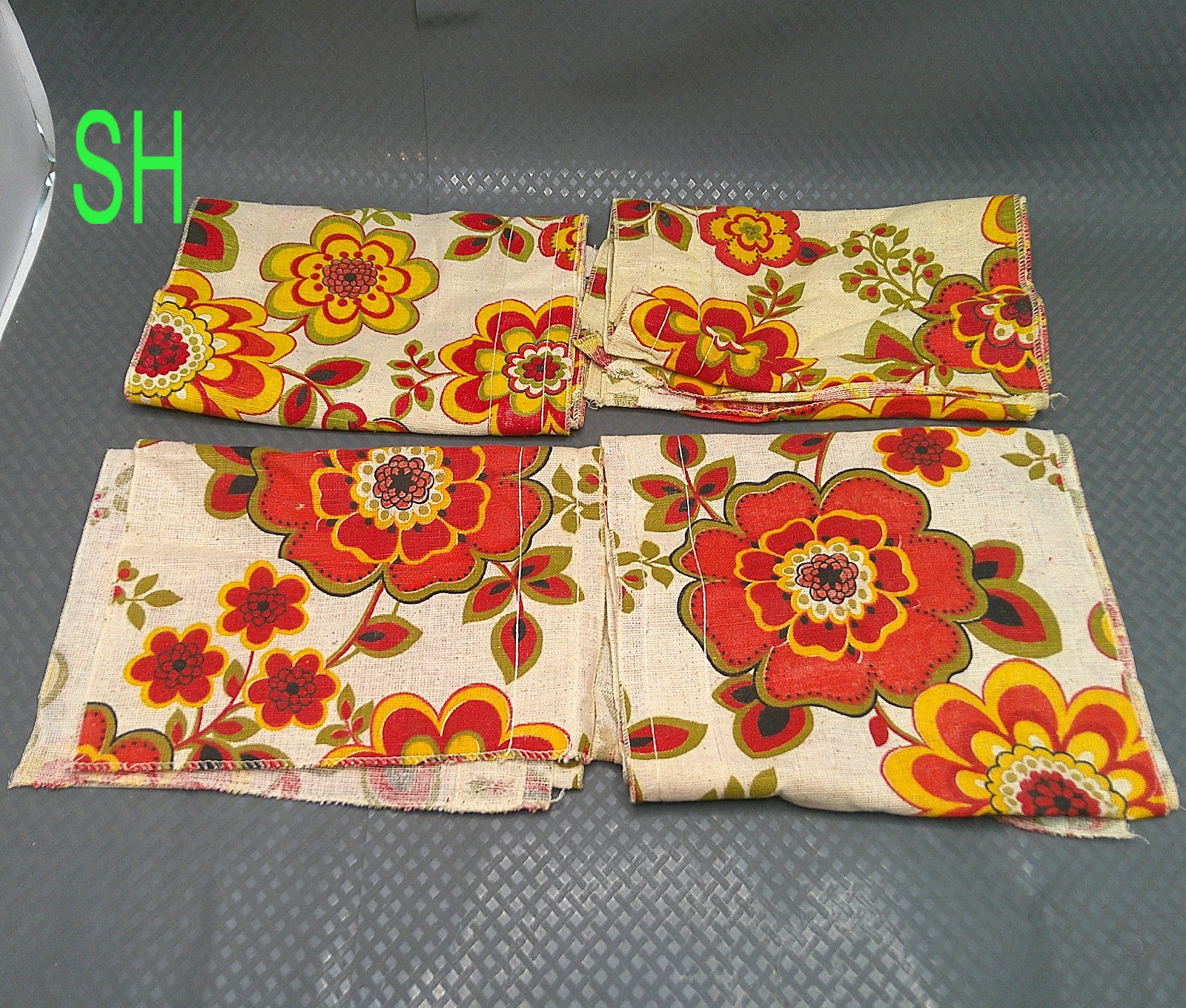 4 Vintage 1960s-1970s Flower Power Floral Burlap Curtain Valances Orange Yellow 4 Vintage 1960s-1970s Flower Power Floral Burlap Curtain Valances Orange Yellow