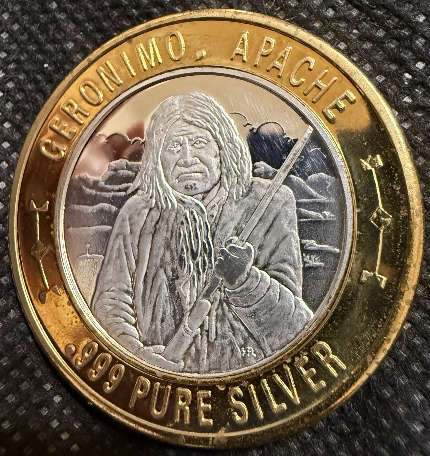 CHIEF GERONIMO SPECIAL NATIVE AMERICAN SERIES Limited Edition 999% Silver .6 Oz