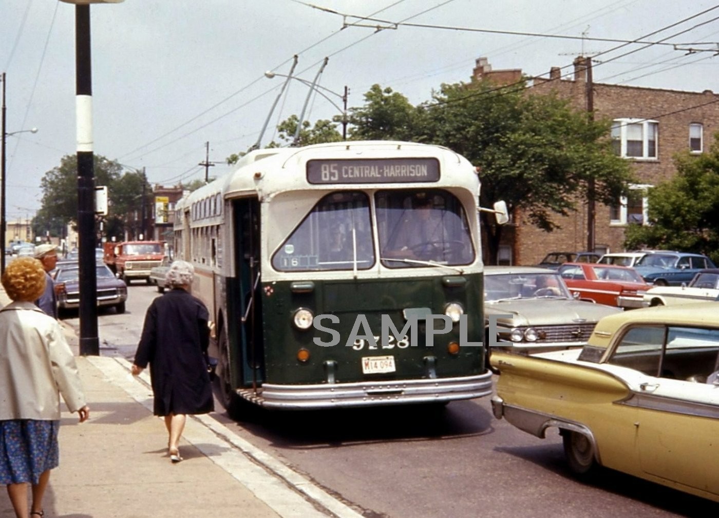 1968 CHICAGO BUS 5x7 Borderless PHOTO (198-H) 1968 CHICAGO BUS 5x7 Borderless PHOTO (198-H)