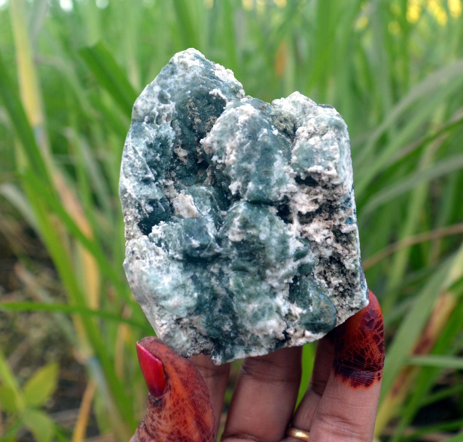 marshy apophyllite crystals & matrix minerals specimen o-10 marshy apophyllite crystals & matrix minerals specimen o-10