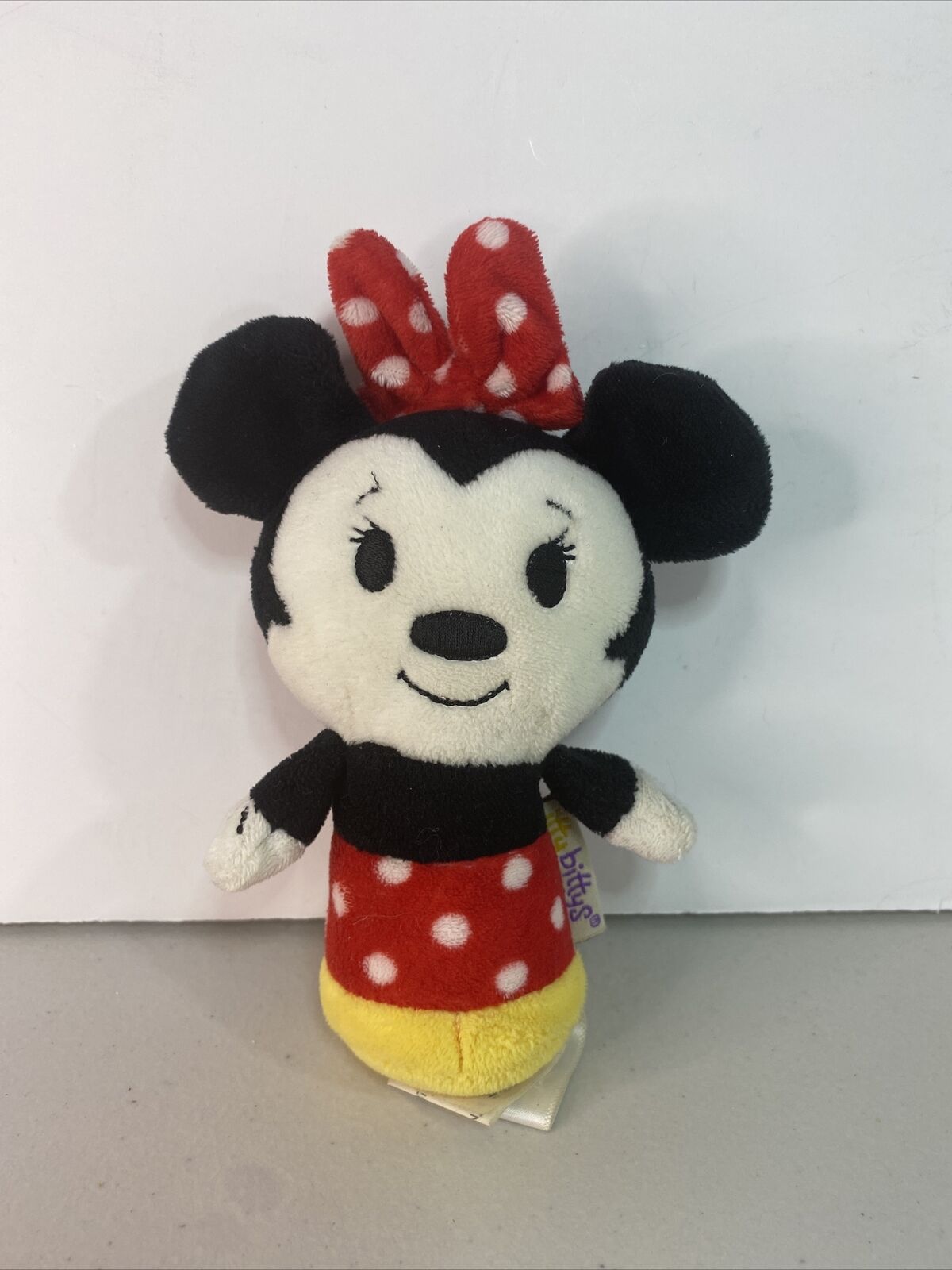 Hallmark Itty Bittys Disney Minnie Mouse Plush Stuffed Animal Toy Doll Figure