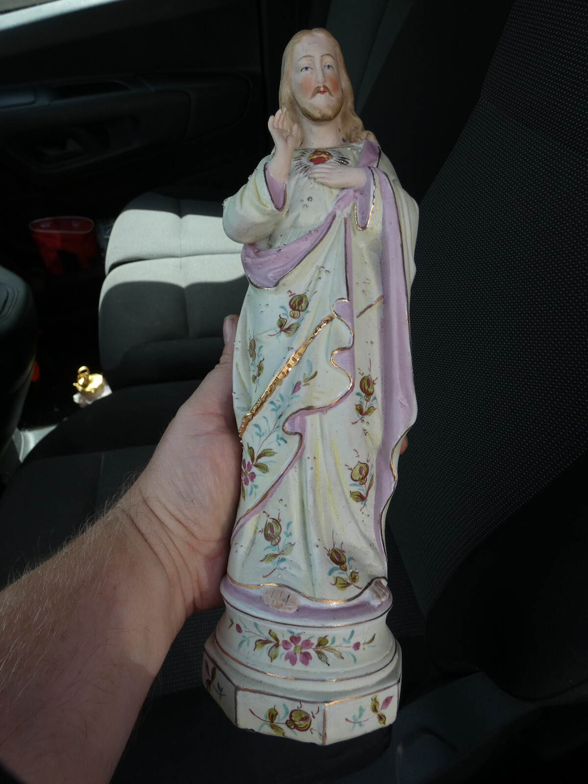 German vintage bisque porcelain Sacred heart jesus statue figurine German vintage bisque porcelain Sacred heart jesus statue figurine