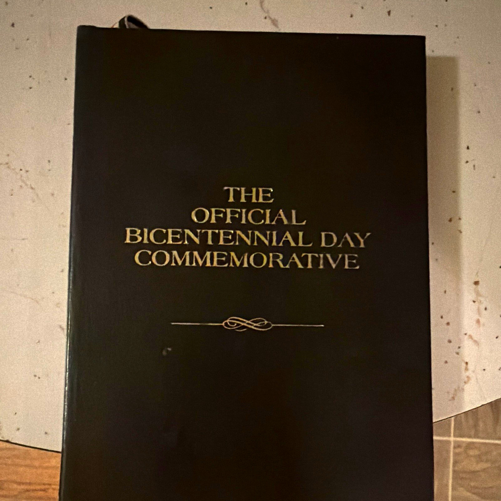 Official 1976 Bicentennial Day Sterling Silver Commemorative Medal Signed Official 1976 Bicentennial Day Sterling Silver Commemorative Medal Signed