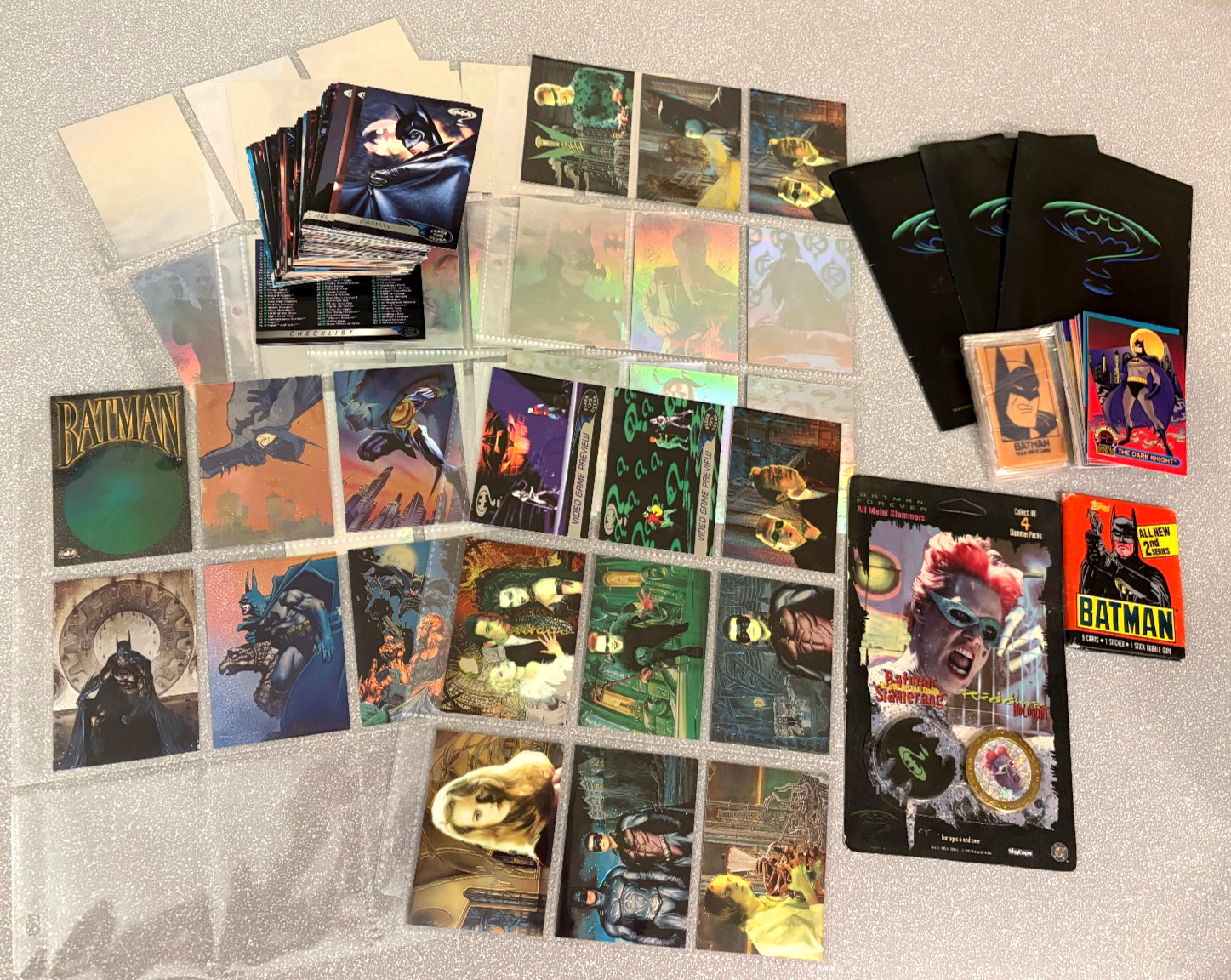 LOT OF DARK KNIGHT SKYDISC #SD1, 1995 BATMAN FOREVER CARD SET & MERCH, AND MORE