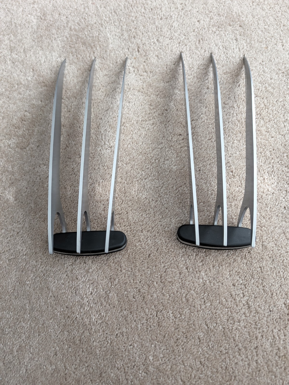 One Pair of Stainless Cosplay Steel True Claw Wolverine Claws One Pair of Stainless Cosplay Steel True Claw Wolverine Claws