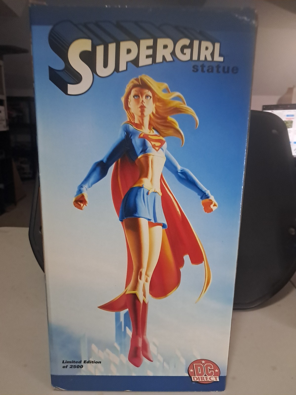 DC Direct Supergirl PVC Statue by Michael Turner Limited Edition DC Direct Supergirl PVC Statue by Michael Turner Limited Edition