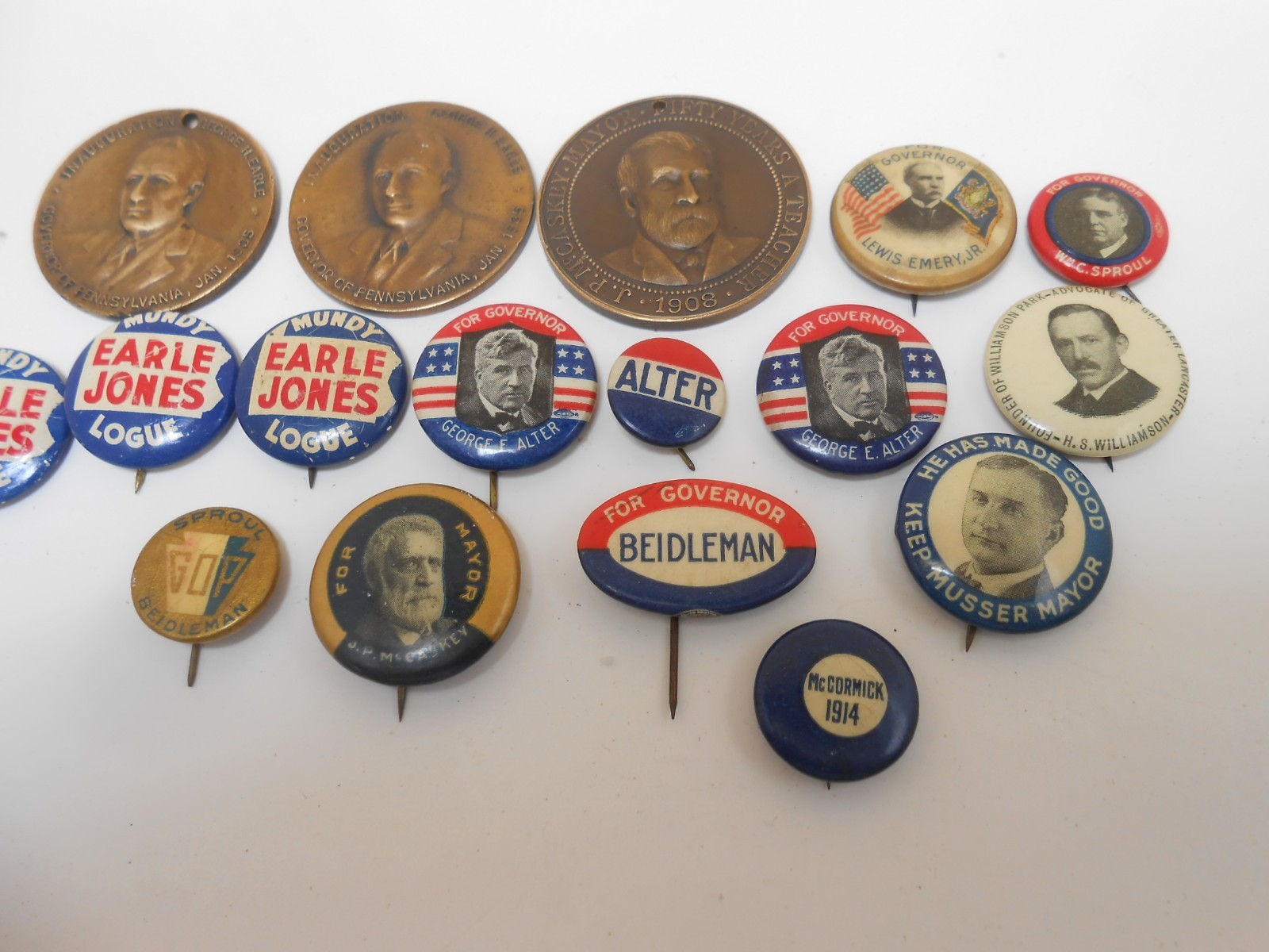 vintage political pinbacks harrisburg lancaster Pa governor mayor 1902-30s mccor vintage political pinbacks harrisburg lancaster Pa governor mayor 1902-30s mccor
