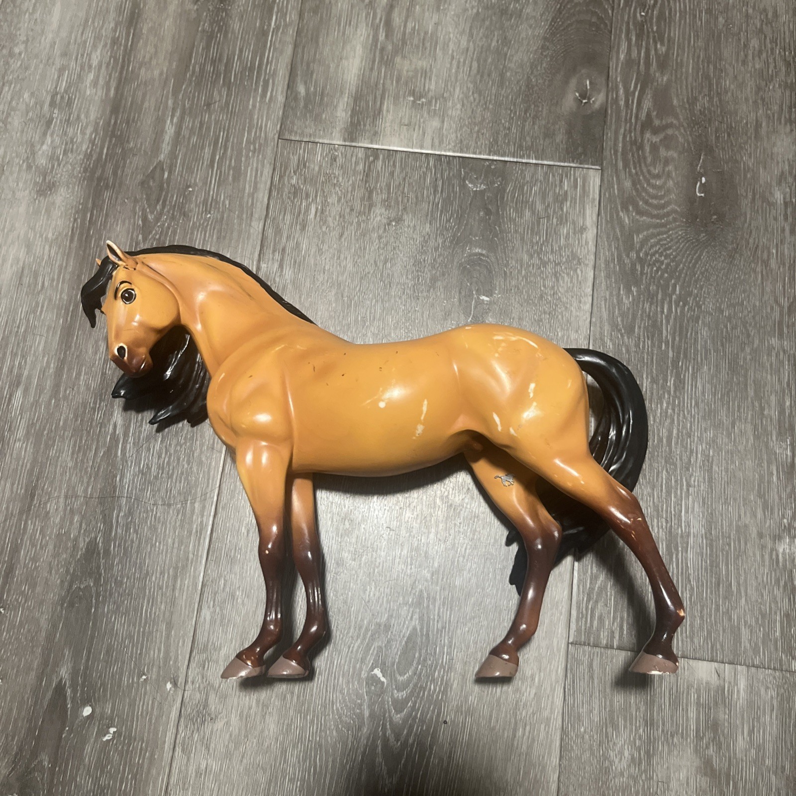 Breyer Horse. Spirit. The Spirit Stallion Of The Cimarron Collection. 2002. Breyer Horse. Spirit. The Spirit Stallion Of The Cimarron Collection. 2002.