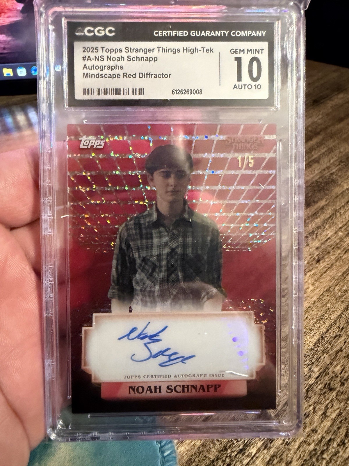 Noah Schnapp Will Byers 2025 Topps High Tek Stranger Things Auto 1/5 CGC 10 Noah Schnapp Will Byers 2025 Topps High Tek Stranger Things Auto 1/5 CGC 10