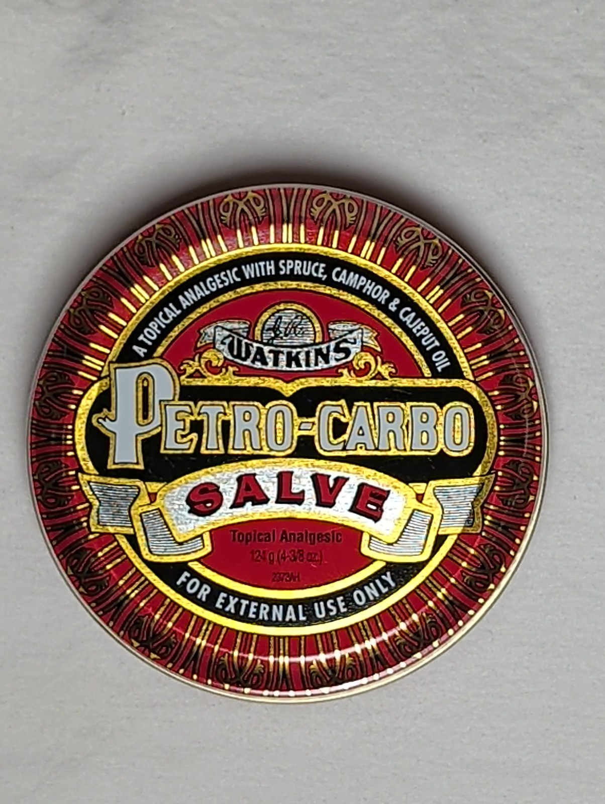 Vintage J.R. Watkins Petro-Carbo Salve 4-3/8 oz 124g Factory Sealed Tin Exp 2005 Vintage J.R. Watkins Petro-Carbo Salve 4-3/8 oz 124g Factory Sealed Tin Exp 2005