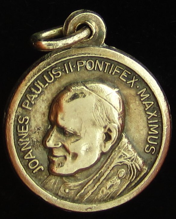 Vintage Pope John Paul II Medal Catholic Saint Peter\'s Square Rome Vatican Vintage Pope John Paul II Medal Catholic Saint Peter\'s Square Rome Vatican