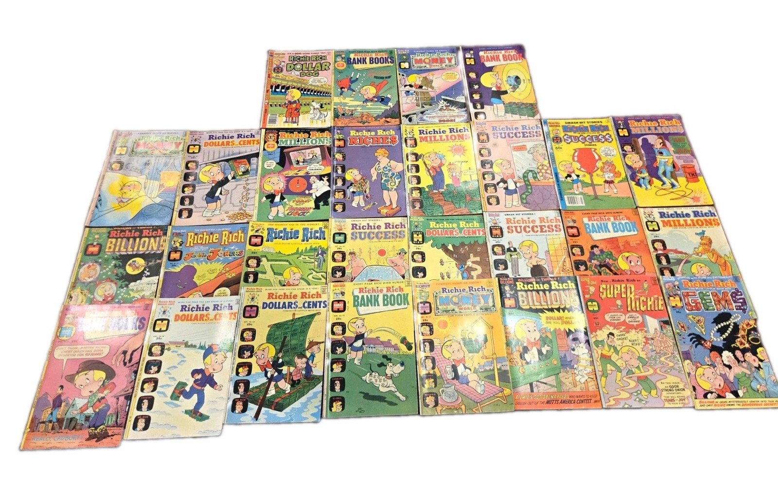 Richie Rich Comic Lot 28 Issues Harvey Vintage Bank Book Money World Gems Richie Rich Comic Lot 28 Issues Harvey Vintage Bank Book Money World Gems