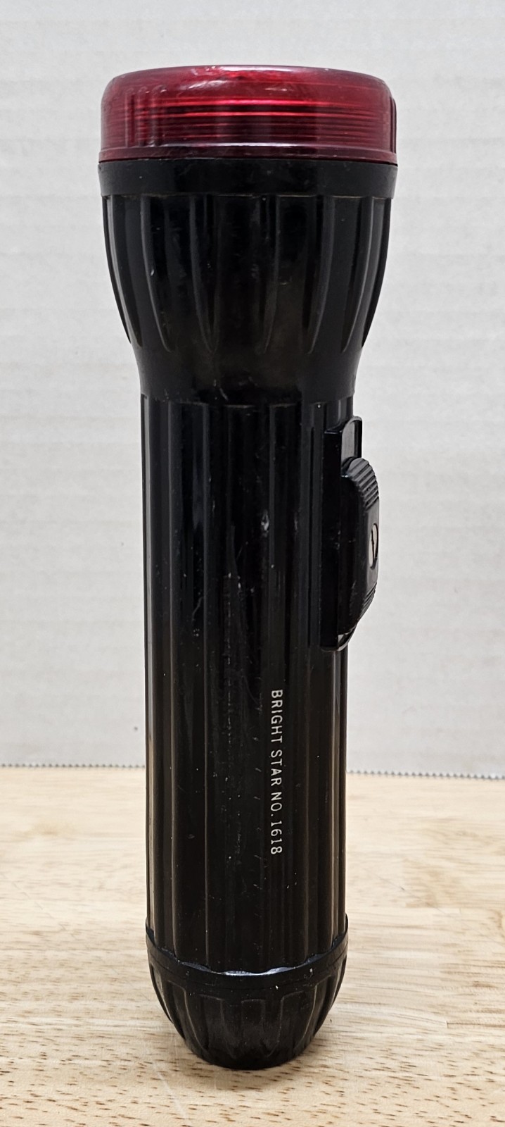 Vintage WORKING Bright Star 1618 Flashlight \ Vintage WORKING Bright Star 1618 Flashlight \